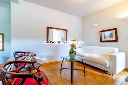 Casa com 4 Quartos à venda, 241m² no Santo Antônio, Belo Horizonte