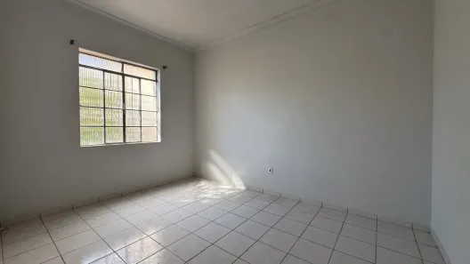 Apartamento com 3 Quartos para alugar, 110m² no Setor Central, Goiânia
