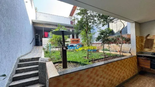Sobrado com 3 Quartos para alugar, 242m² no Vila Progresso, Santo André