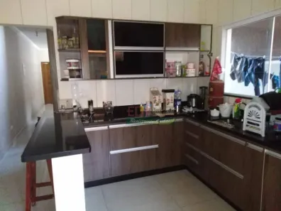 Sobrado com 3 Quartos à venda, 200m² no Esplanada Independência, Taubaté