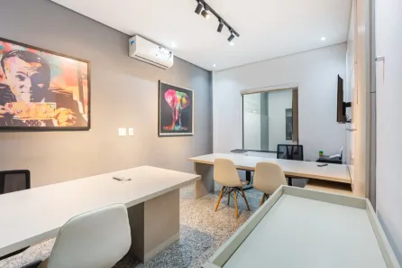 Ponto Comercial para alugar, 14m² no Jardim das Acácias, São Paulo