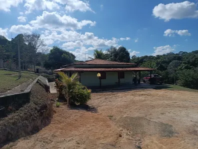Fazenda/Sítio com 4 Quartos à venda, 10000m² no , Esmeraldas
