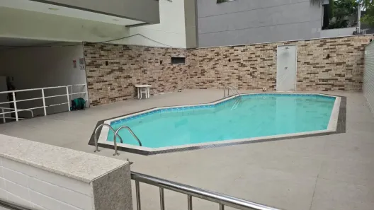 Apartamento com 3 Quartos para alugar, 94m² no Praia do Canto, Vitória