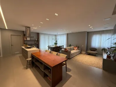 Apartamento com 3 Quartos à venda, 168m² no Córrego Grande, Florianópolis