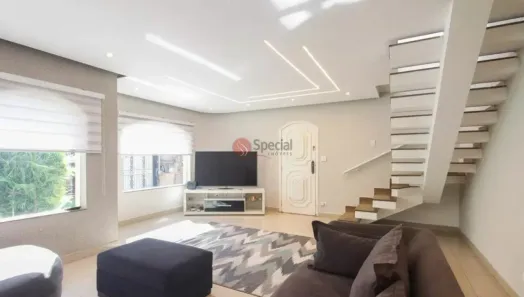Sobrado com 3 Quartos para alugar, 225m² no Vila Carrão, São Paulo