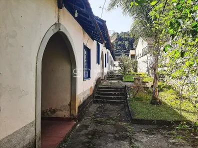 Casa com 12 Quartos à venda, 1076m² no Centro, Bananal