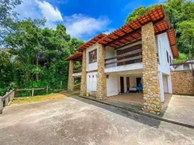 Casa com 4 Quartos à venda, 290m² no Duchas, Petrópolis