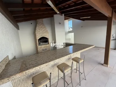Casa com 5 Quartos à venda, 320m² no Cidade Jardim, Uberlândia