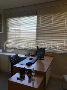 Sala Comercial à venda, 34m² no Boa Vista, Porto Alegre