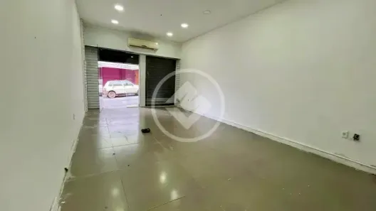 Ponto Comercial para alugar, 36m² no Várzea, Teresópolis