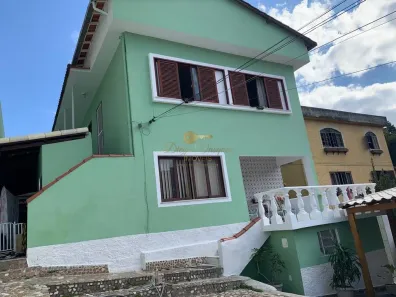 Casa com 6 Quartos à venda, 278m² no Golfe, Teresópolis