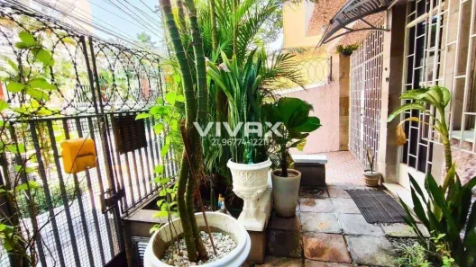 Casa com 3 Quartos à venda, 230m² no Grajaú, Rio de Janeiro