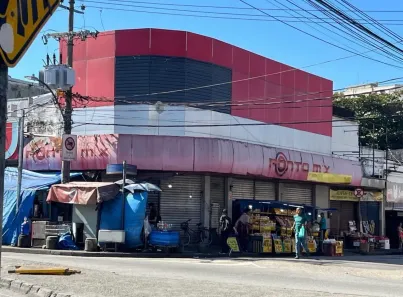 Ponto Comercial para alugar, 77m² no Santa Cruz, Rio de Janeiro
