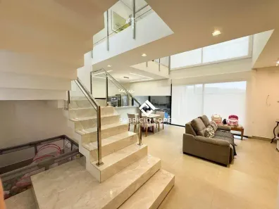 Casa de Condomínio com 4 Quartos à venda, 220m² no Loteamento Floresta, São José dos Campos
