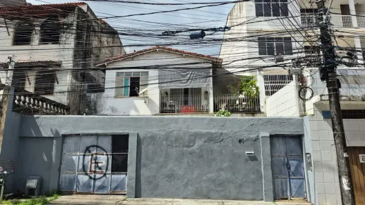 Sobrado com 8 Quartos à venda, 283m² no Pernambués, Salvador