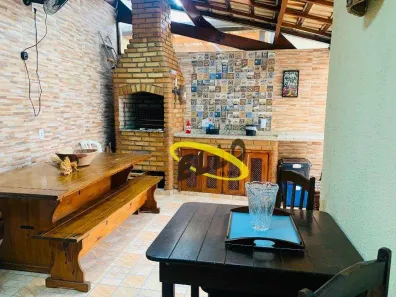 Casa de Condomínio com 3 Quartos à venda, 150m² no Jardim Rio das Pedras, Cotia