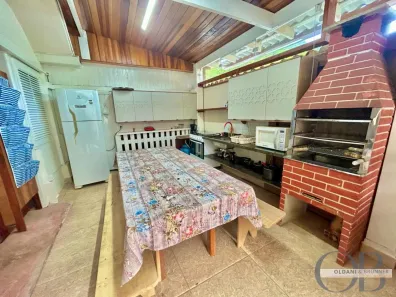 Casa com 6 Quartos à venda, 360m² no Toninhas, Ubatuba