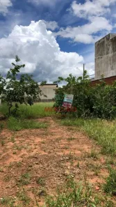 Lote/Terreno à venda, 300m² no Vila Honorina, Agudos