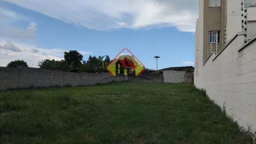 Lote/Terreno para venda ou aluguel, 611m² no Nossa Senhora do Perpétuo Socorro, Pindamonhangaba
