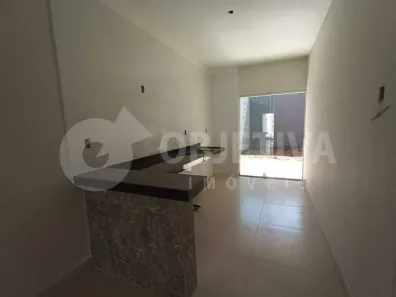 Casa com 2 Quartos à venda, 70m² no Jardim Europa, Uberlândia