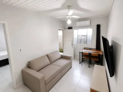 Casa com 2 Quartos à venda, 58m² no Centro, Candeias