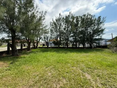 Lote/Terreno à venda, 360m² no Harmonia, Imbé