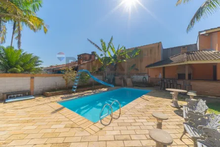 Casa de Condomínio com 4 Quartos para alugar, 198m² no Morada da Praia, Bertioga