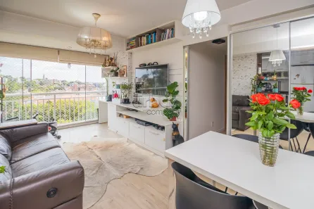 Apartamento com 2 Quartos à venda, 68m² no Jardim Lindóia, Porto Alegre