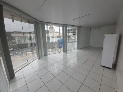 Sala Comercial para alugar, 35m² no Dom Bosco, Itajaí