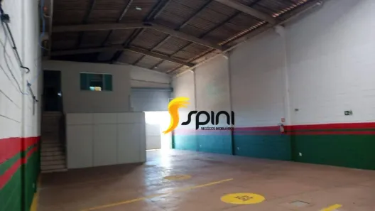 Galpão/Depósito/Armazém para alugar, 300m² no Alto Umuarama, Uberlândia