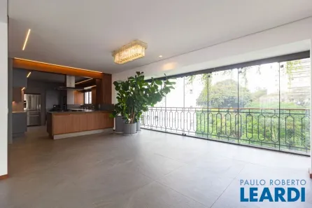 Cobertura com 4 Quartos à venda, 500m² no Santa Cecília, São Paulo