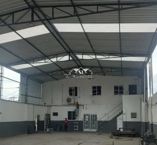 Galpão/Depósito/Armazém para alugar, 1000m² no Saracuruna, Duque de Caxias
