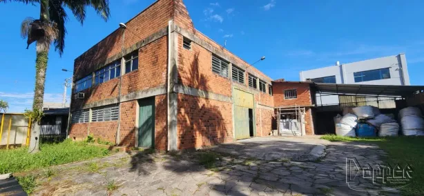 Galpão/Depósito/Armazém à venda, 364m² no São José, Novo Hamburgo