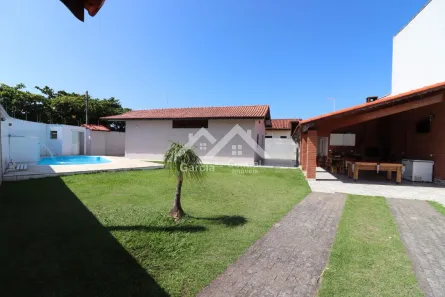 Casa com 5 Quartos à venda, 178m² no Balneário Stella Maris, Peruíbe