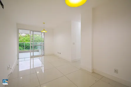Apartamento com 3 Quartos para alugar, 95m² no Recreio dos Bandeirantes, Rio de Janeiro