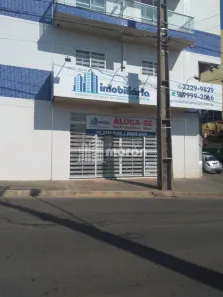 Sala Comercial para alugar, 528m² no Centro, Ponta Grossa