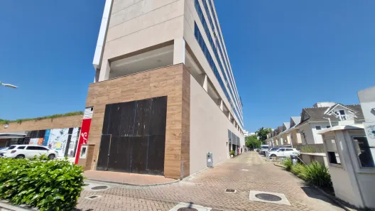 Ponto Comercial à venda, 113m² no Recreio dos Bandeirantes, Rio de Janeiro