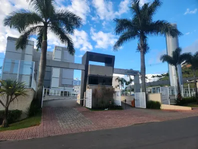 Apartamento com 2 Quartos para alugar, 50m² no Spina Ville II, Juiz de Fora