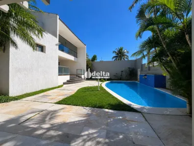 Casa com 5 Quartos à venda, 500m² no Morada da Colina, Uberlândia