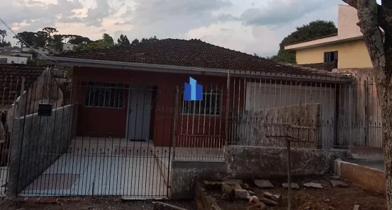 Casa com 2 Quartos para alugar, 80m² no Santa Cândida, Curitiba