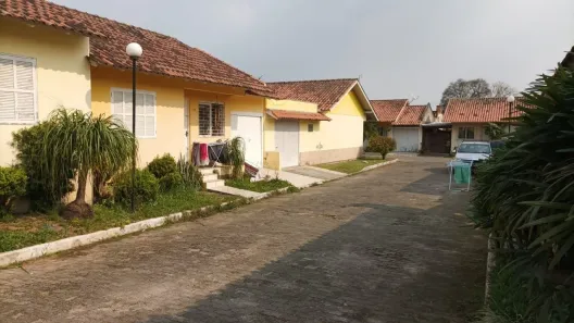 Casa de Condomínio com 2 Quartos à venda, 94m² no Barnabé, Gravataí