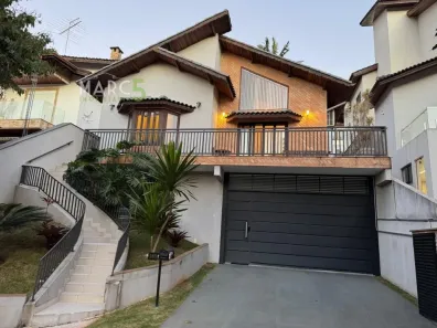 Casa de Condomínio com 3 Quartos para alugar, 260m² no Arujá 5, Arujá
