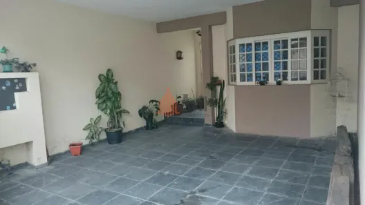 Sobrado com 3 Quartos à venda, 220m² no Vila Carmem, São Paulo