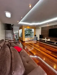 Sobrado com 3 Quartos à venda, 230m² no Demarchi, São Bernardo do Campo