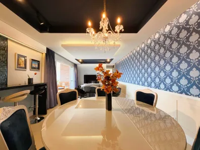 Apartamento com 2 Quartos para alugar, 108m² no Cambuí, Campinas