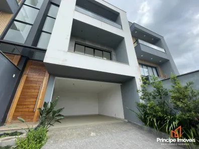Casa com 3 Quartos à venda, 169m² no Floresta, Joinville
