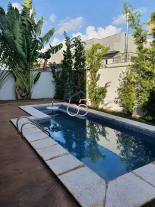 Sobrado com 4 Quartos à venda, 311m² no Jardim Itália, Cuiabá
