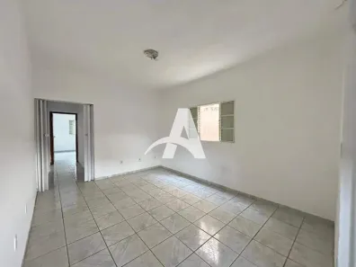 Casa com 3 Quartos para alugar, 170m² no Jardim Canaã, Uberlândia