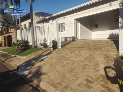 Casa com 3 Quartos para alugar, 181m² no Parque Alto Taquaral, Campinas