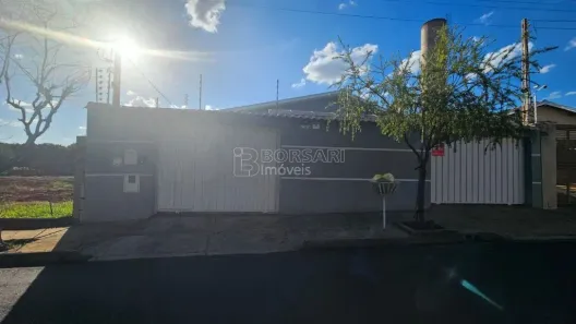 Casa com 4 Quartos à venda, 296m² no Jardim das Estações (Vila Xavier), Araraquara